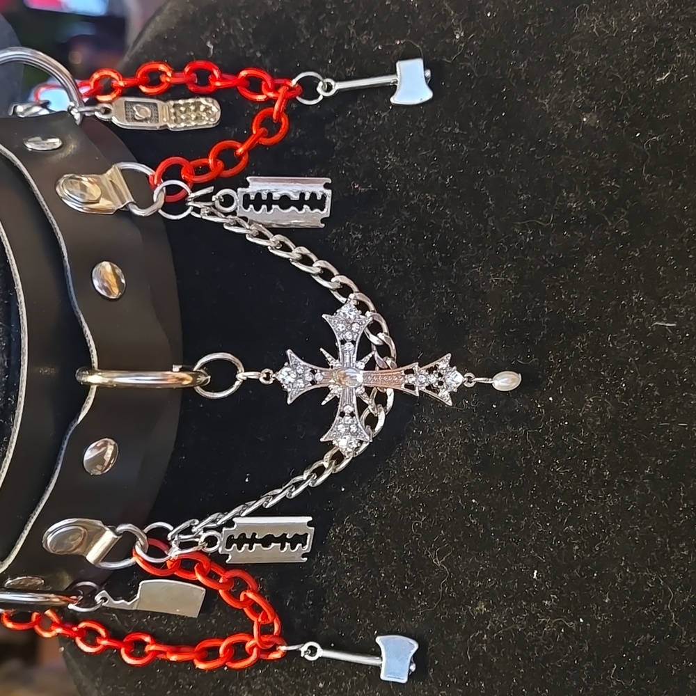 Black and Red Chain Choker